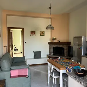 https://apt-milano-citylife.it-lombardy.com
